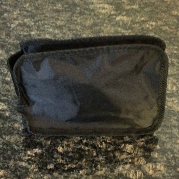 Cosmetic Bags x 3 (+ Backpack) - Picture 4 of 8